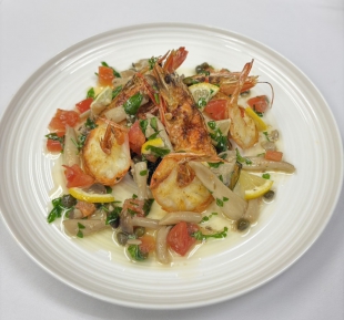 有頭海老のポワレ トマトとハーブのソース